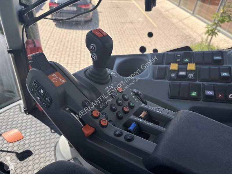 Lantbrukstraktor Claas  AXION 800 CIS+