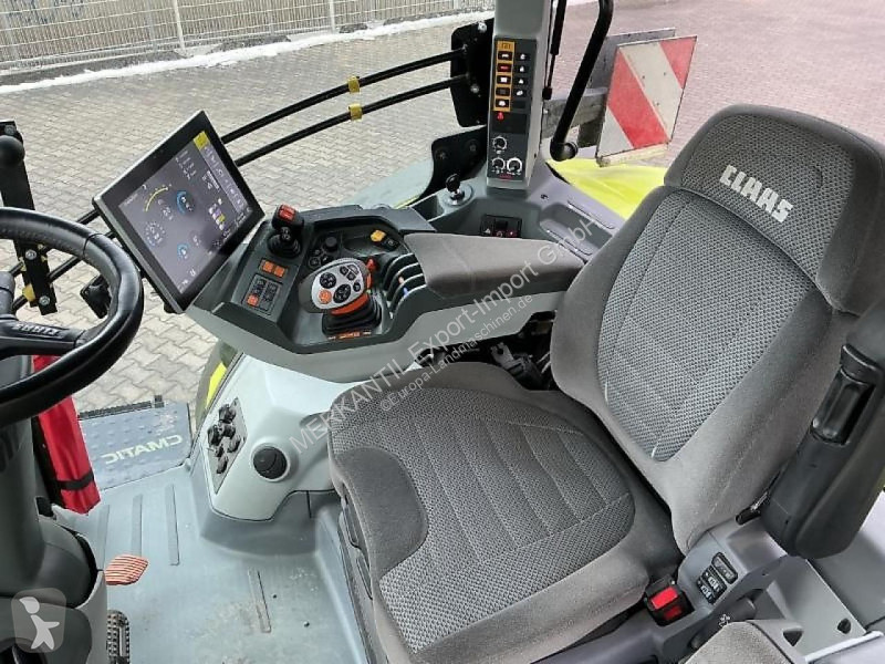 Lantbrukstraktor Claas  Axion 830 Cmatic Cebis