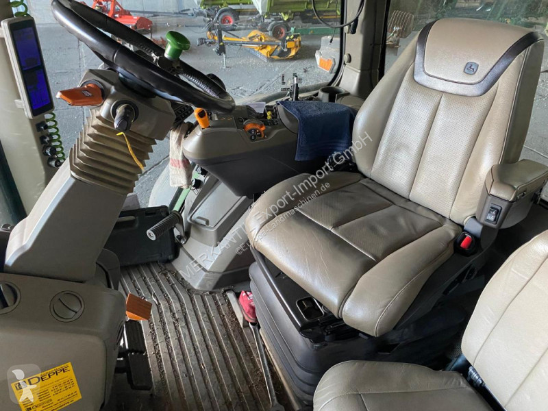 Lantbrukstraktor John Deere 370