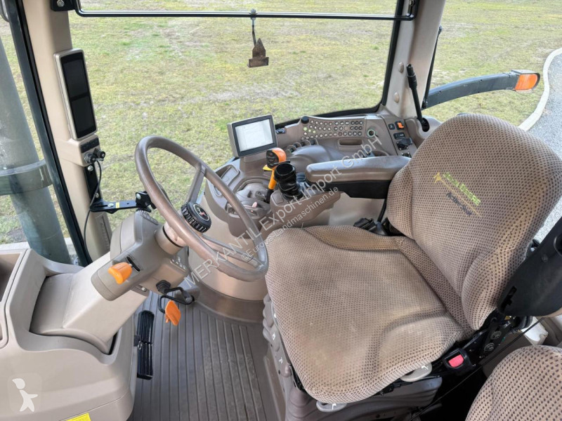 Lantbrukstraktor John Deere 7230 R