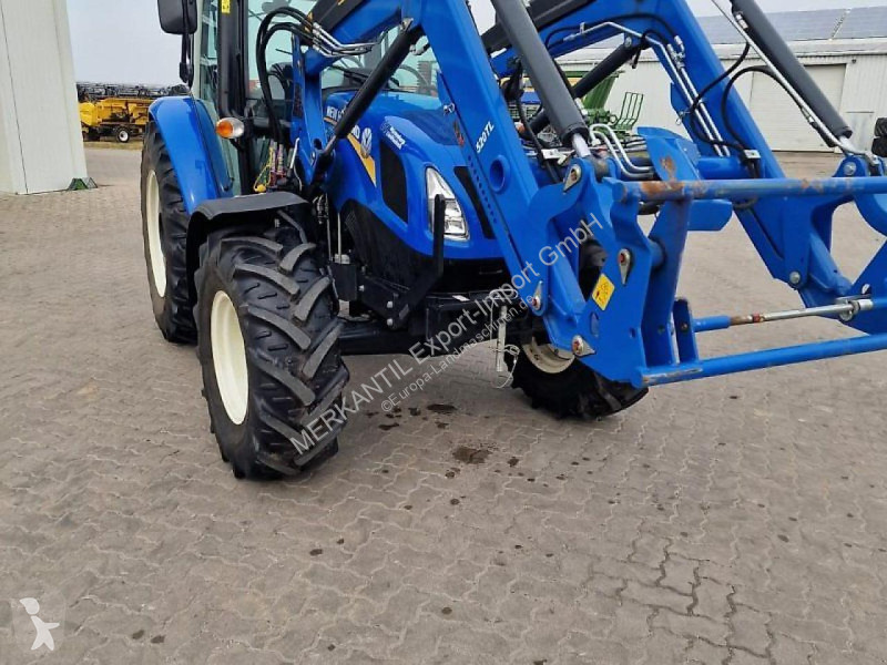 Landbrugstraktor New Holland  T 4.75