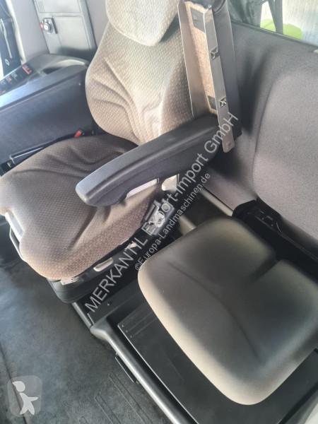 Lantbrukstraktor Claas  Xerion 3800 Trac VC