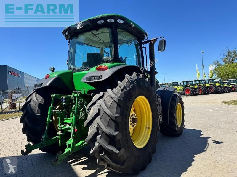 Traktor John Deere  7215