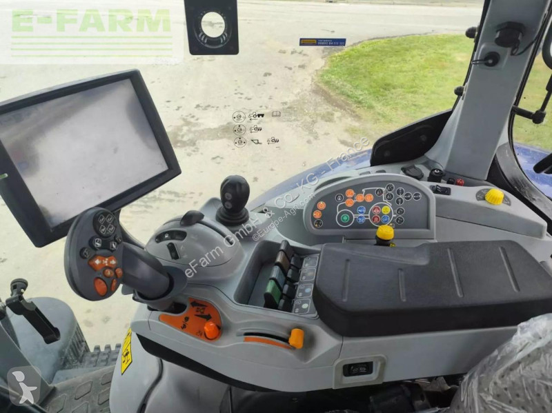 Landbrugstraktor New Holland  t7 245 ac