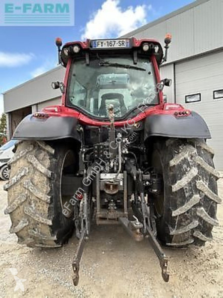 Valtra  n134a tractor