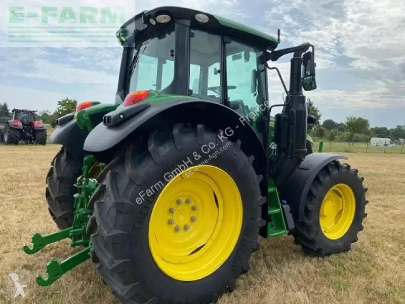 Landbrugstraktor John Deere  6110m