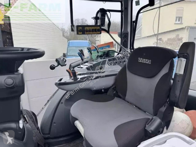 Landbrugstraktor Valtra  t175 ea