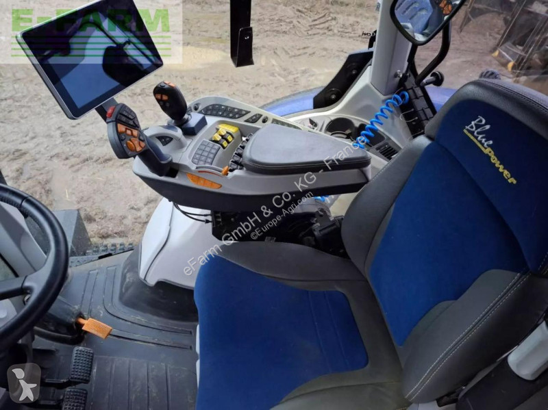 Landbrugstraktor New Holland  t7 300 ac plm
