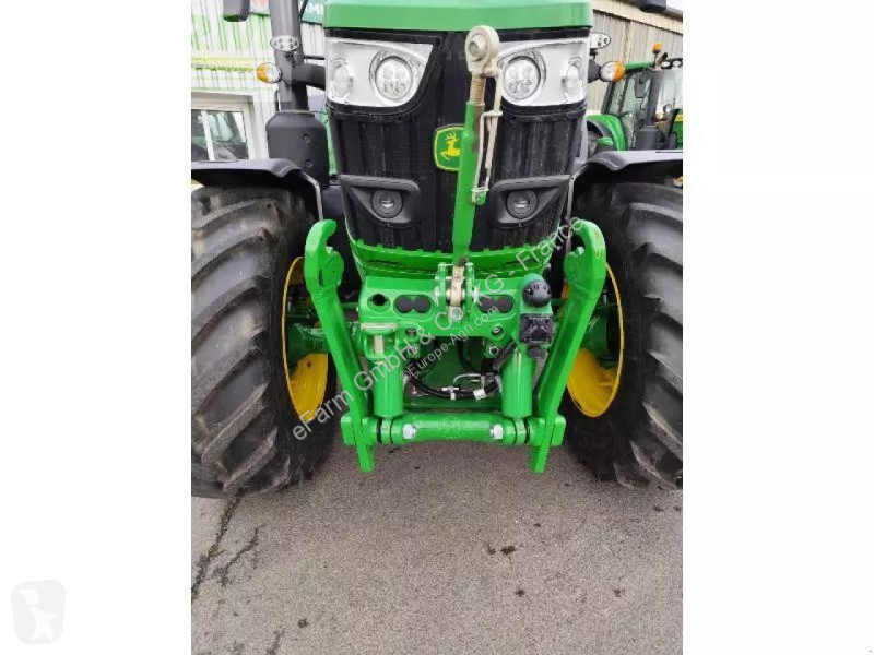 Landbrugstraktor John Deere  6m 155