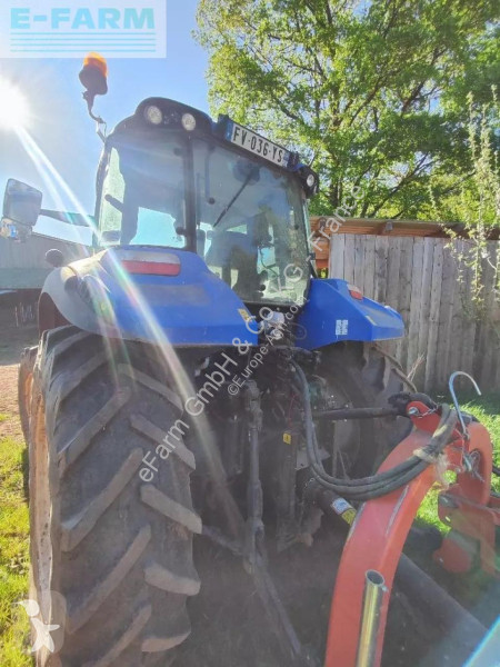 Landbrugstraktor New Holland  t5.100 ec