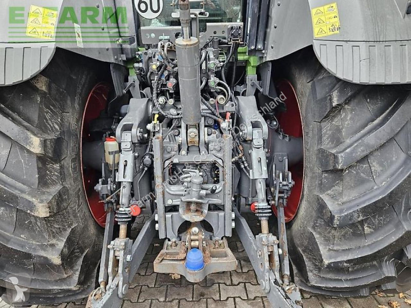 Landbrugstraktor Fendt  824 vario profi plus