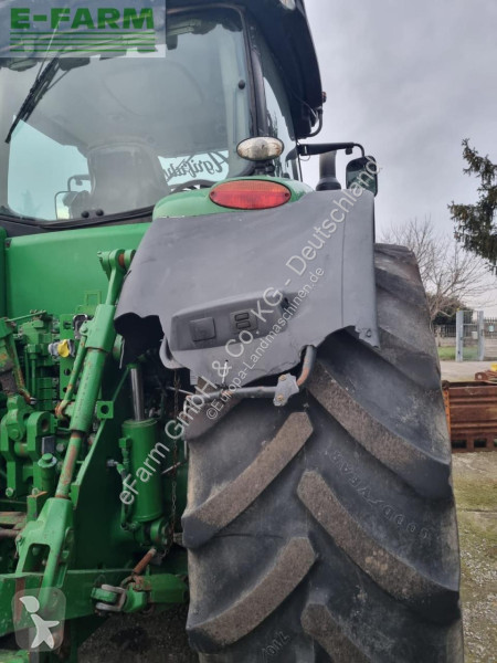 Lantbrukstraktor John Deere 8245 R