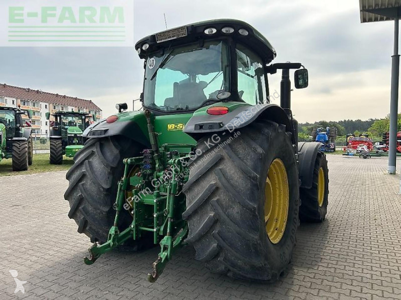 Landbrugstraktor John Deere  8335r