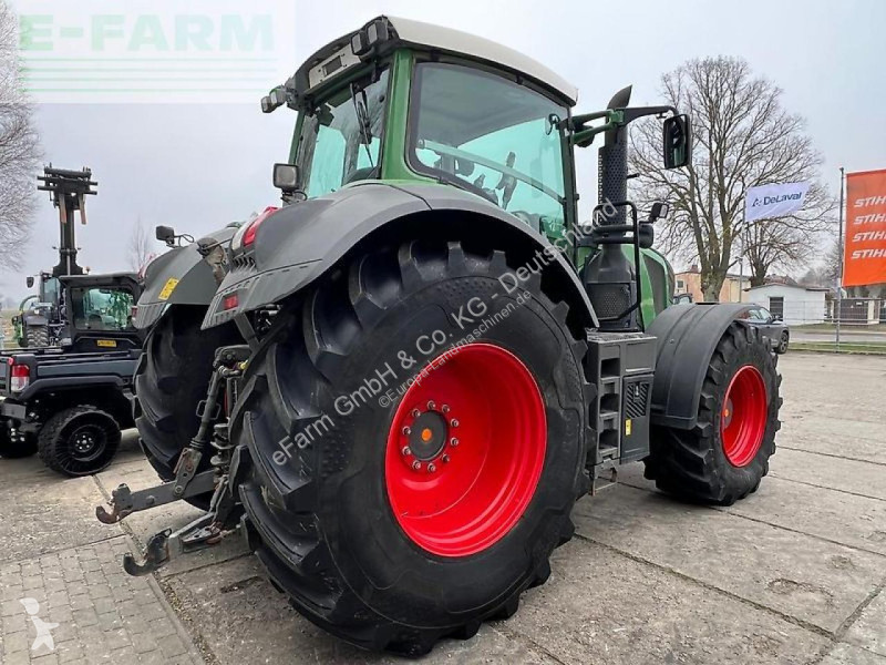 Landbrugstraktor Fendt  824 vario profi plus...