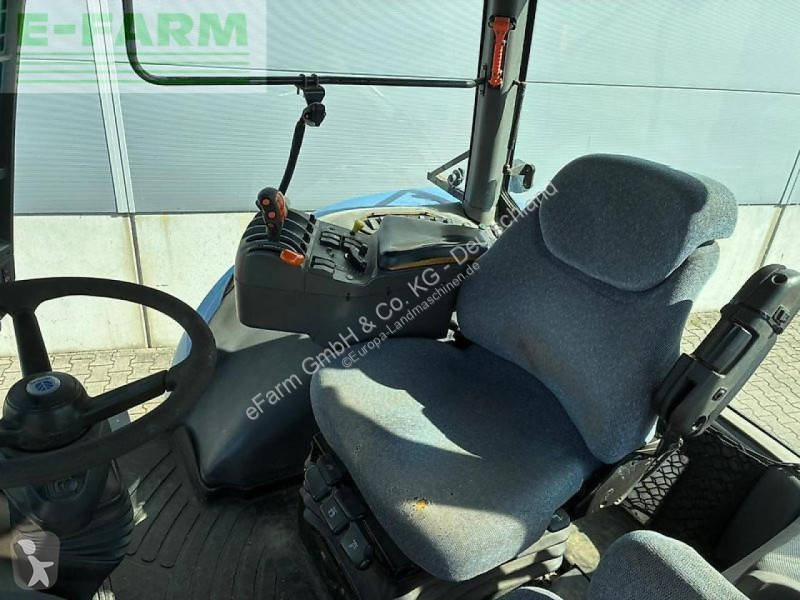 Lantbrukstraktor New Holland  tg 255