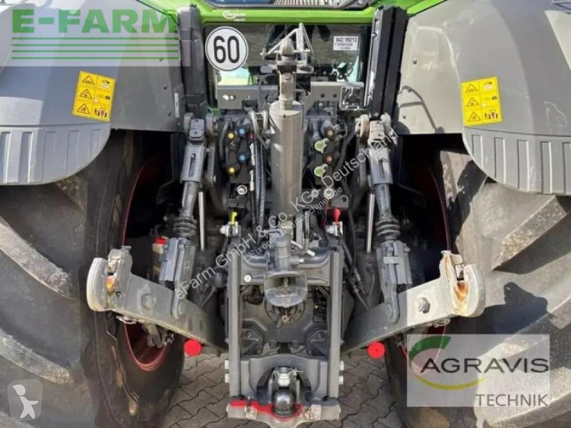 Landbrugstraktor Fendt  828 vario s4 profi plus
