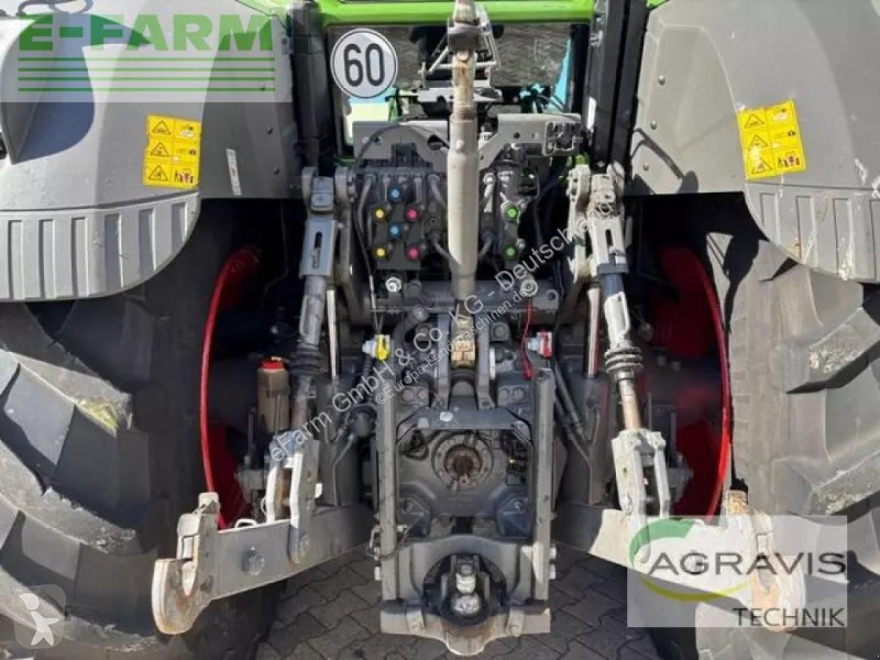 Landbrugstraktor Fendt  826 vario s4 profi