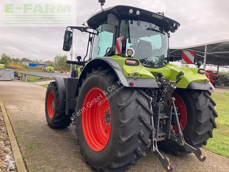Lantbrukstraktor Claas  arion 660 cmatic
