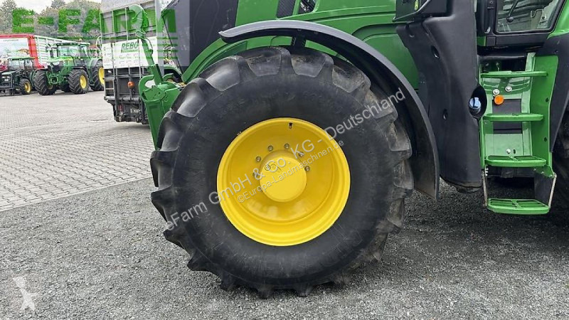 Landbrugstraktor John Deere  6m240