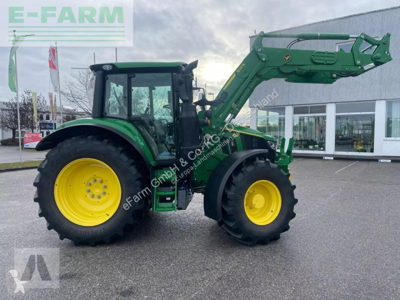 Landbrugstraktor John Deere  6m 125