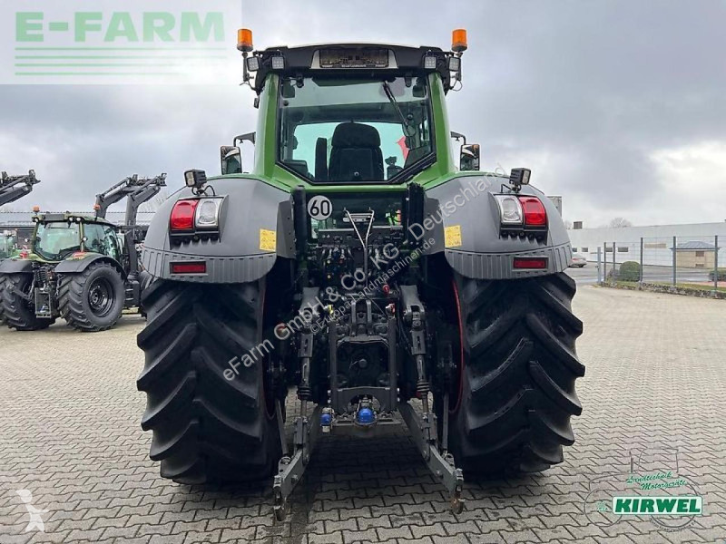 Landbrugstraktor Fendt  828 vario s4