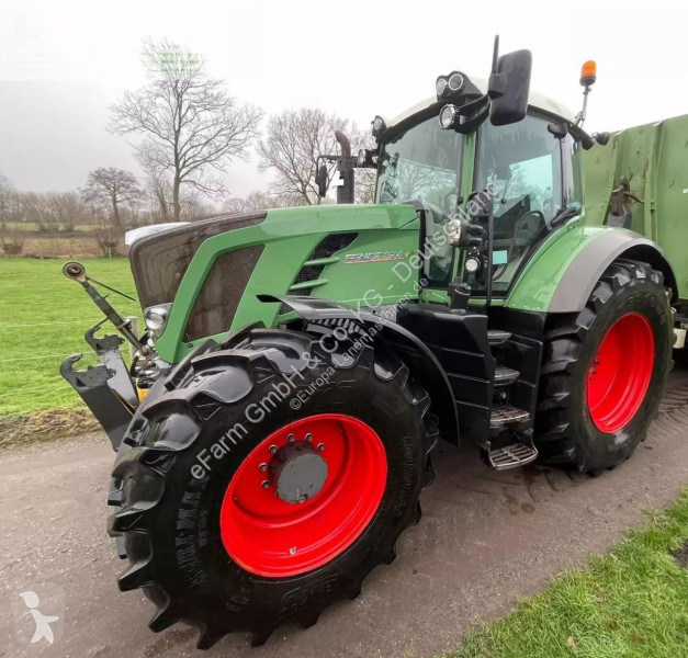 Landbrugstraktor Fendt  824 vario scr