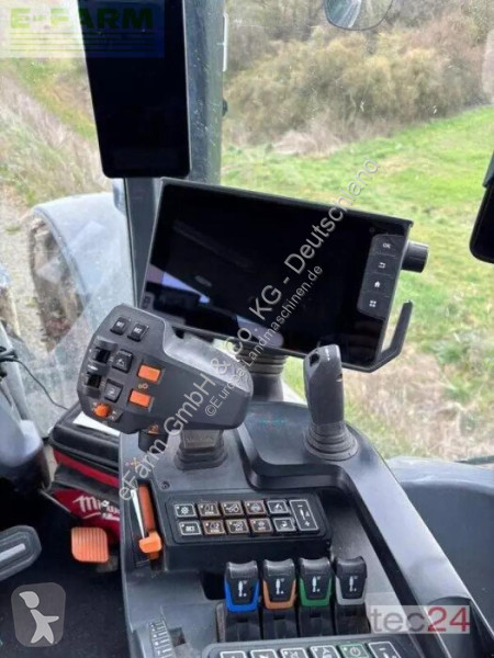 Landbrugstraktor Valtra  q305