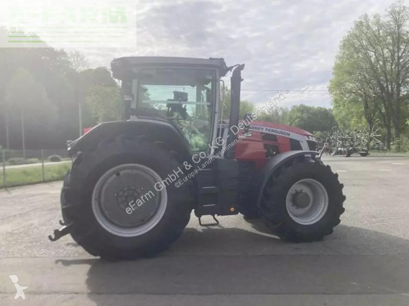 Lantbrukstraktor Massey Ferguson  8s.305...