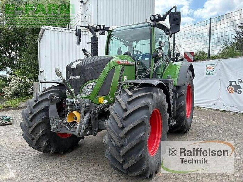 Landbrugstraktor Fendt  724 gen6 profi plus