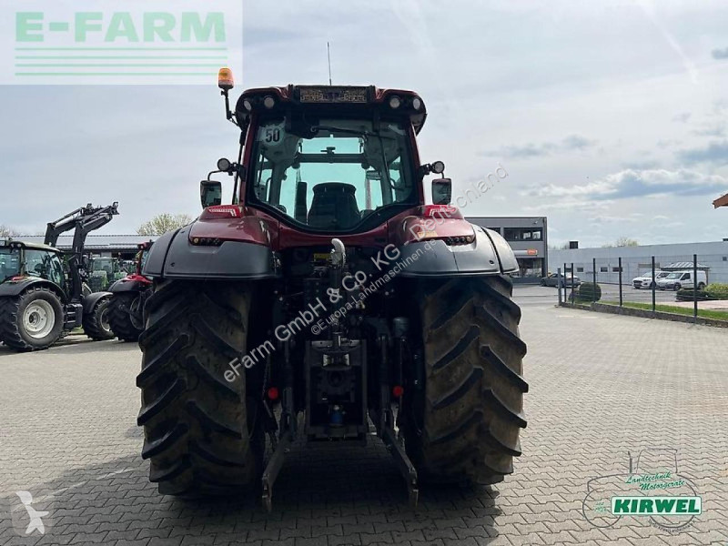 Landbrugstraktor Valtra  t 214 versu