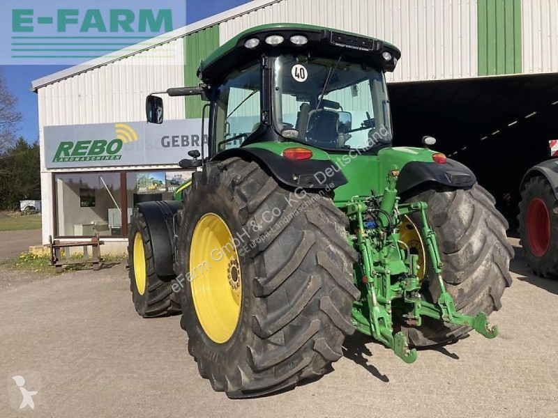 Landbrugstraktor John Deere  8245r