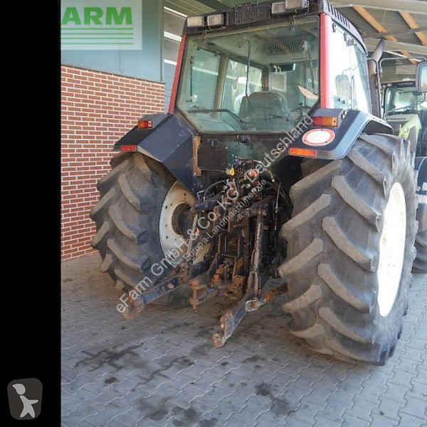 Landbrugstraktor Valtra  8450