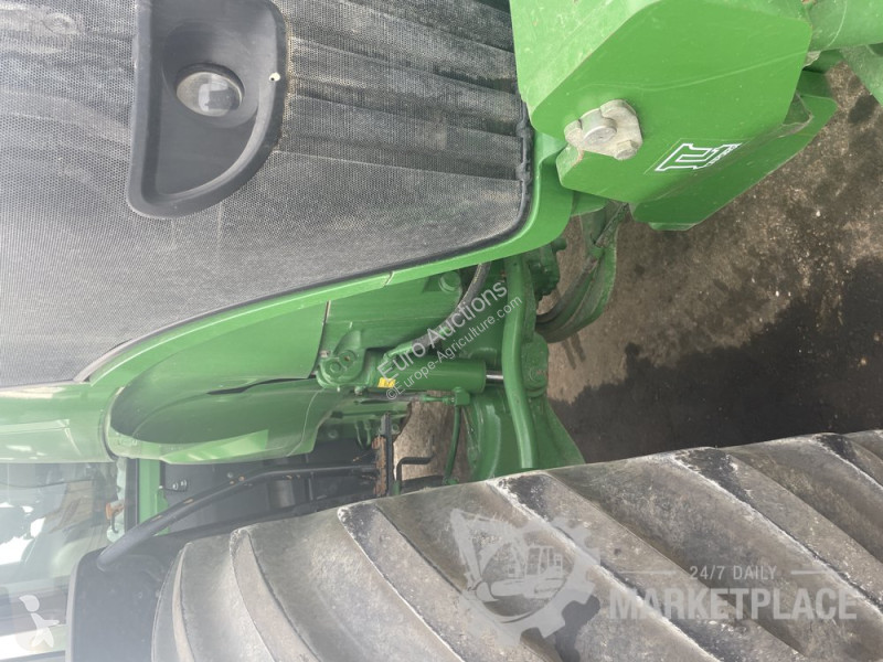 Tracteur agricole John Deere 7200R