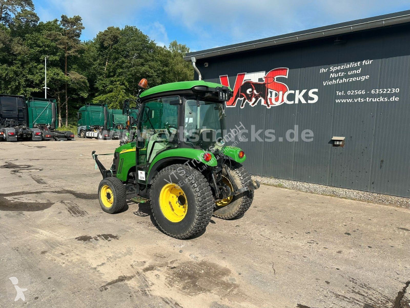 Landbrugstraktor John Deere 3520 4x4...