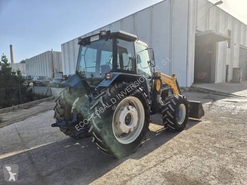 Lantbrukstraktor Ford 6640DT