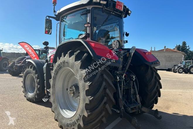 Landbrugstraktor Massey Ferguson 8S.245 DY7...