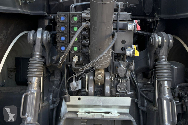 Landbrugstraktor Valtra T 235 DIRECT