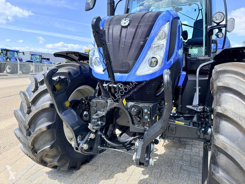 Traktor New Holland T5.140 AC Stage V