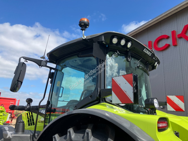 Lantbrukstraktor Claas  Arion 660 CMATIC CEBIS...