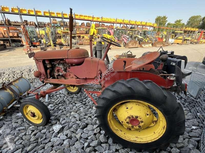 Lantbrukstraktor Massey Ferguson  PONY 812