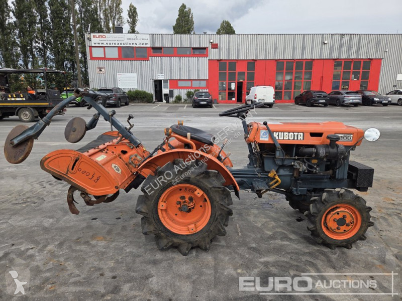Tractor Kubota B5000