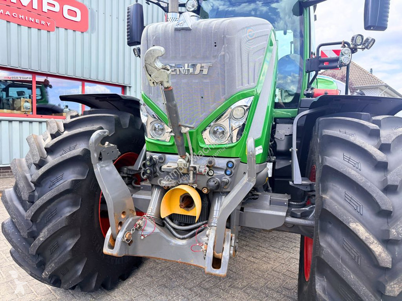 Fendt 828 S4 Vario Profi Plus GPS RTK tractor