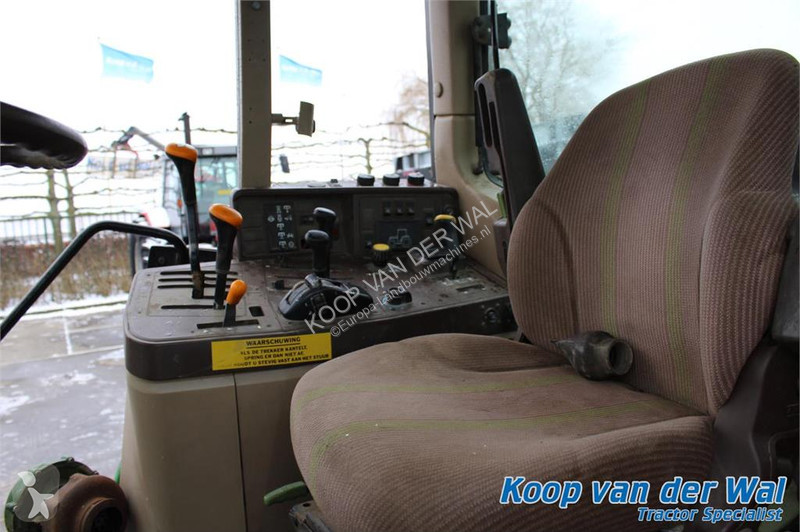 Landbrugstraktor John Deere 6000-10 4 cyl.