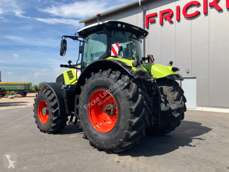 Lantbrukstraktor Claas  Axion 830 Cmatic Cebis
