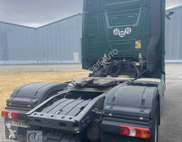 Tracteur Mercedes