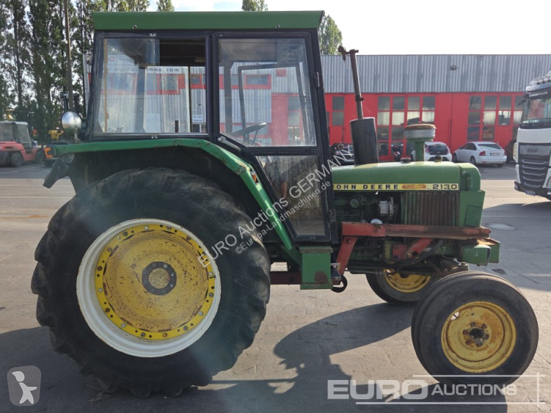 Lantbrukstraktor John Deere 2130