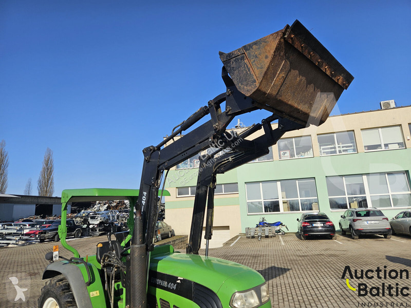 Трактор Foton FT404