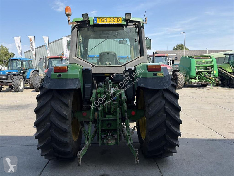 Lantbrukstraktor John Deere 6110 PQ