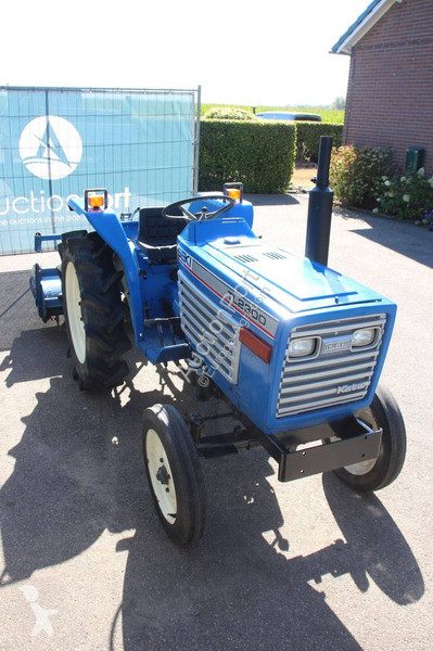 Lantbrukstraktor Iseki TL2300