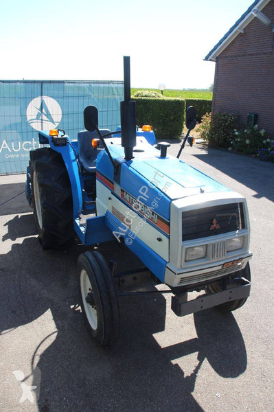 Ciągnik Mitsubishi MT2801